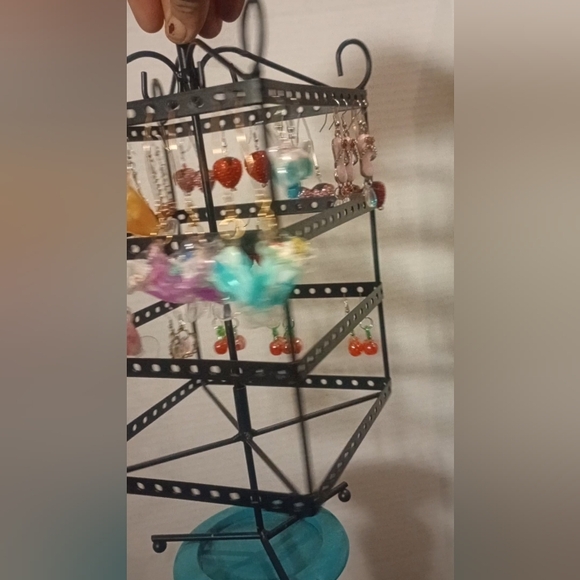 Free Shipping! Rhinestone strawberry earrings. Hand Crafted - Picture 4 of 9